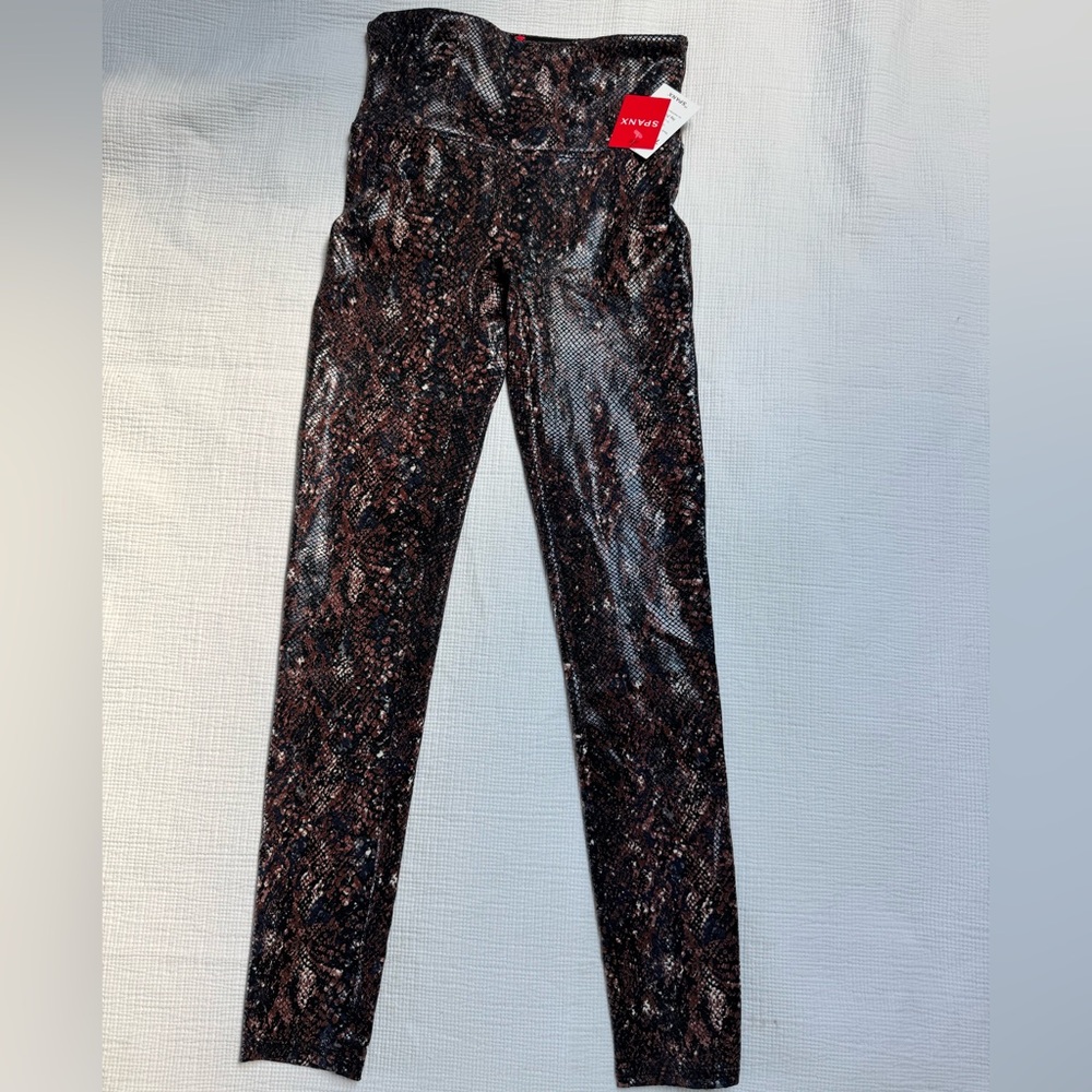 NWT Spanx Leggings M
